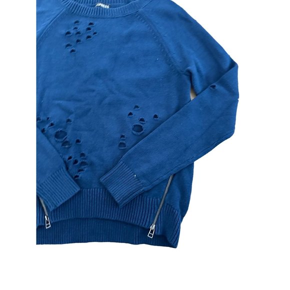 EXPRESS Blue Distressed Crewneck Sweater Size XS - Picture 4 of 5